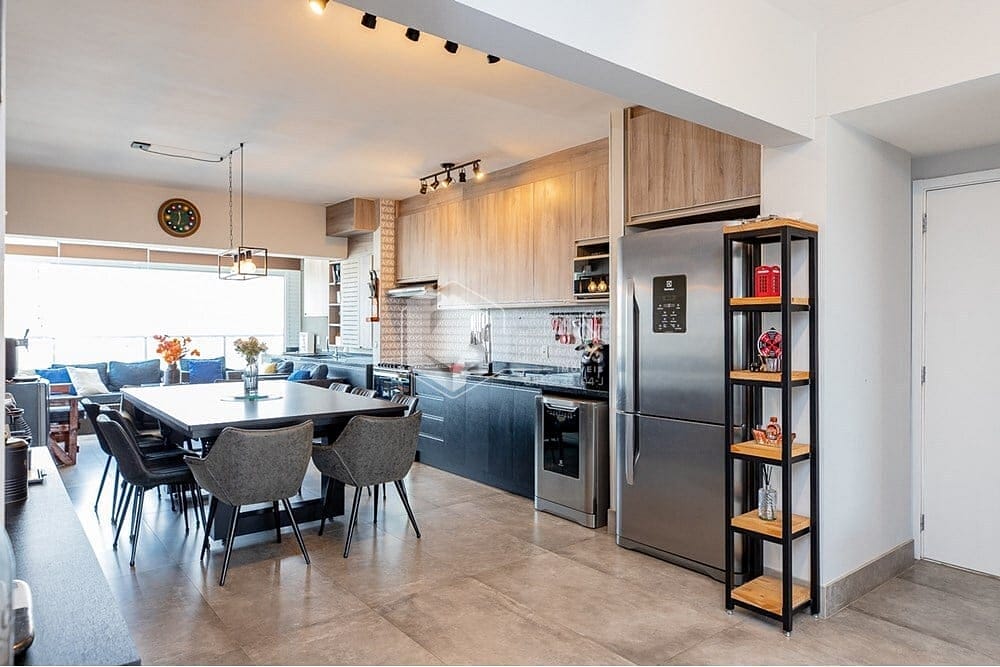 Apartamento à venda com 3 quartos, 136m² - Foto 1