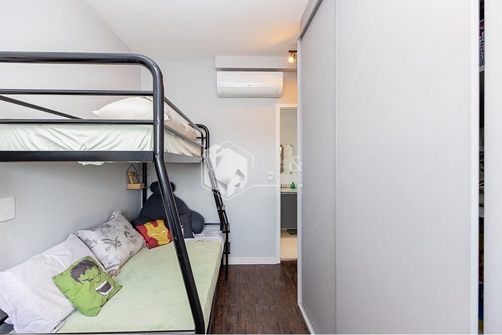 Apartamento à venda com 3 quartos, 136m² - Foto 7
