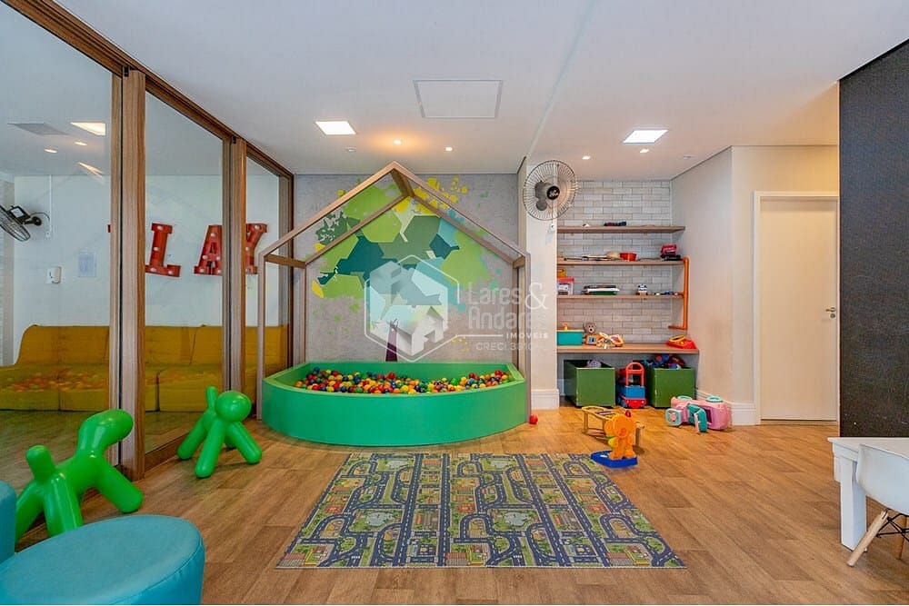 Apartamento à venda com 3 quartos, 136m² - Foto 23