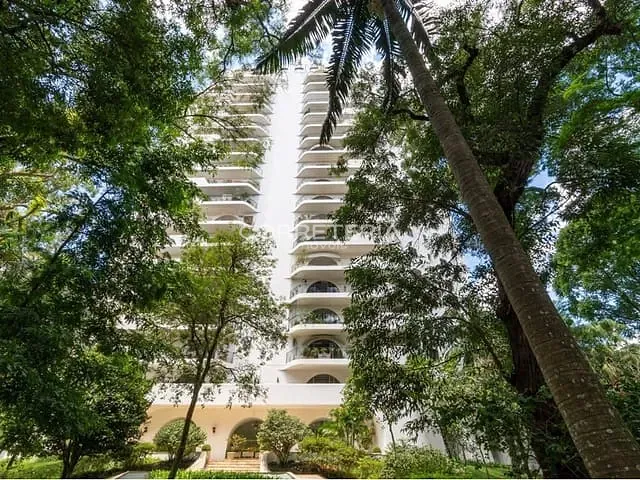Apartamento 4 quartos e 5 banheiros, à venda, no bairro Santo Amaro em São Paulo