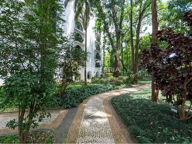 Apartamento 4 quartos e 5 banheiros, à venda, no bairro Santo Amaro em São Paulo