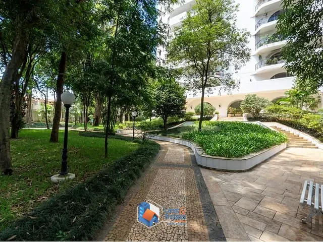 Apartamento 4 quartos e 5 banheiros, à venda, no bairro Santo Amaro em São Paulo