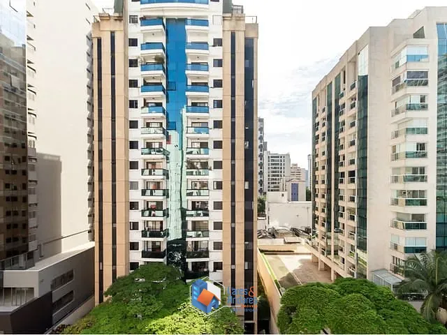 Apartamento 2 quartos e 1 banheiro, à venda, no bairro Moema em São Paulo