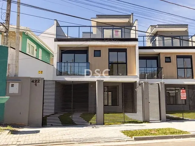 Casa 3 quartos e 3 banheiros, à venda, no bairro Pilarzinho em Curitiba
