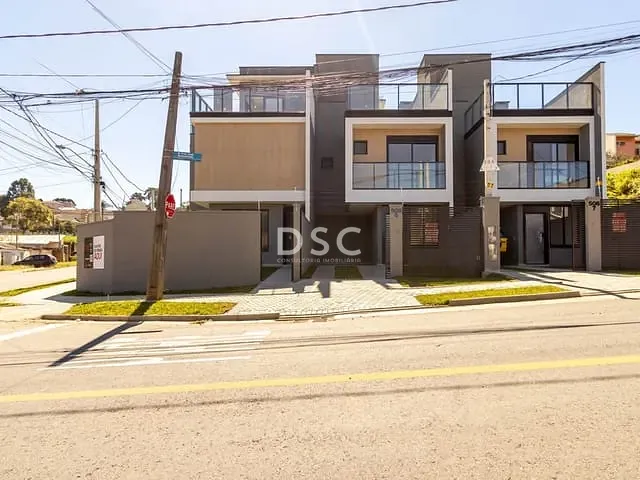 Casa 3 quartos e 3 banheiros, à venda, no bairro Pilarzinho em Curitiba