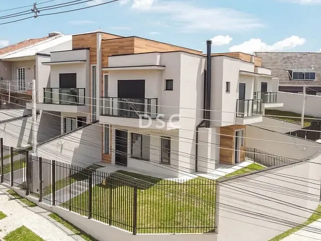 Casa 3 quartos e 3 banheiros, à venda, no bairro Atuba em Curitiba