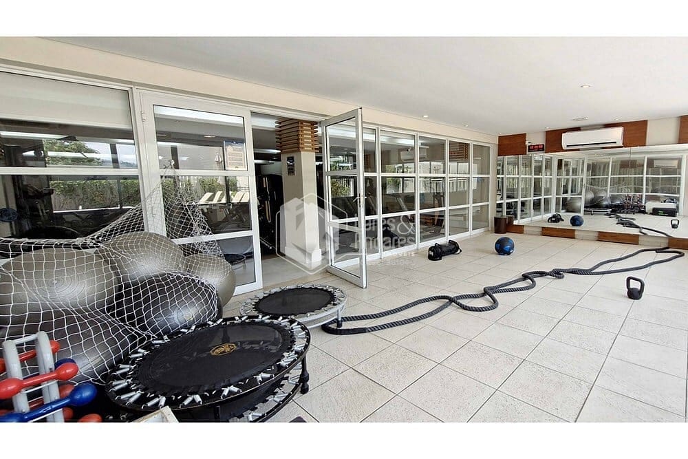 Apartamento à venda com 2 quartos, 100m² - Foto 11