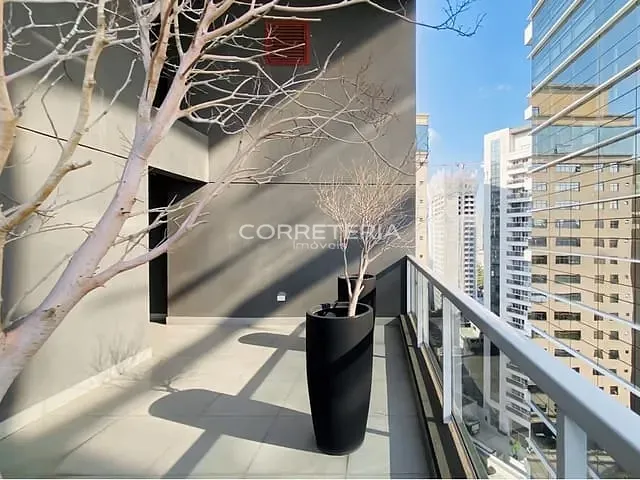Apartamento 1 quarto e 2 banheiros, à venda, no bairro Vila Olímpia em São Paulo