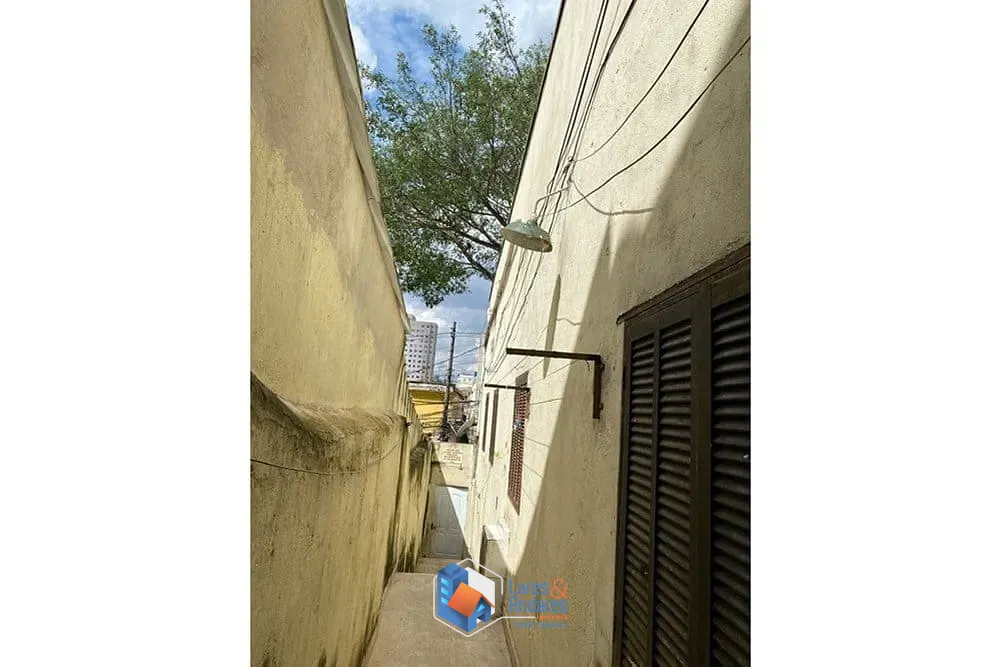 Casa, 1 quarto, 212 m² - Foto 2