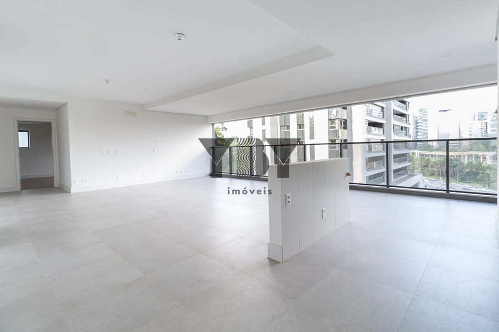 Apartamento à venda com 2 quartos, 142m² - Foto 1