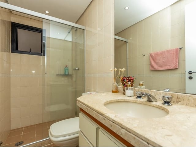 Foto do Apartamento - Apartamento à venda 3 Quartos 1 Suite 2 Vagas 101M² Moema São Paulo - SP | Lares e Andares Imóveis