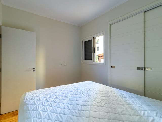 Foto do Apartamento - Apartamento à venda 3 Quartos 1 Suite 1 Vaga 76M² Vila Olímpia São Paulo - SP | Lares e Andares Imóveis