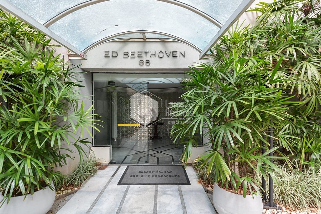 Apartamento à venda com 3 quartos, 136m² - Foto 31