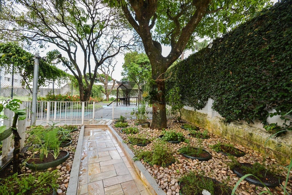Apartamento à venda com 3 quartos, 136m² - Foto 12