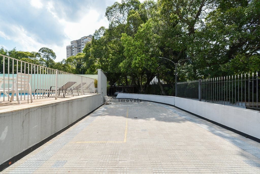 Apartamento à venda com 3 quartos, 136m² - Foto 24