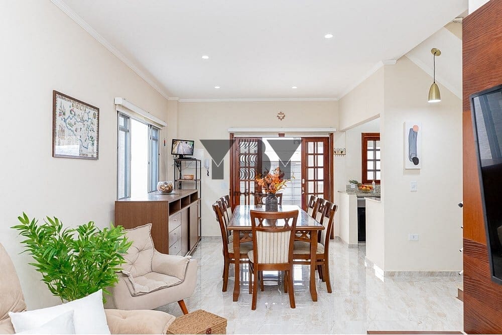 Casa à venda com 4 quartos, 200m² - Foto 38