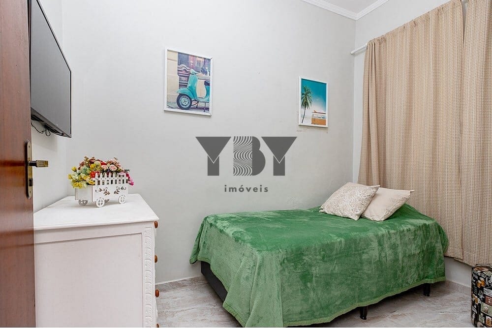 Casa à venda com 4 quartos, 200m² - Foto 42