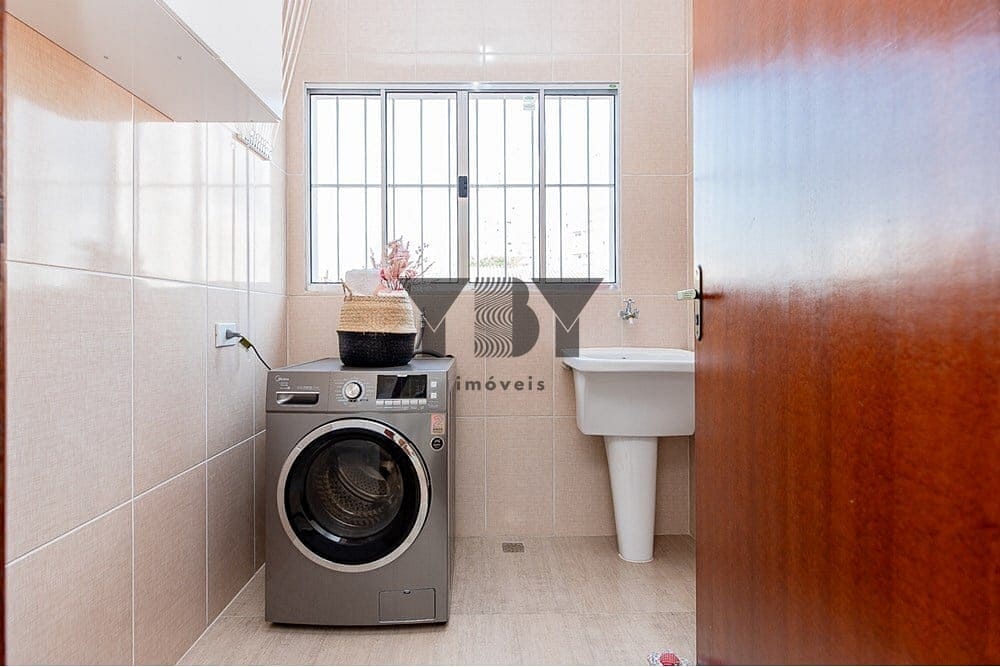 Casa à venda com 4 quartos, 200m² - Foto 45
