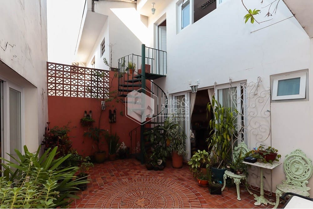 Casa, 4 quartos, 240 m² - Foto 36