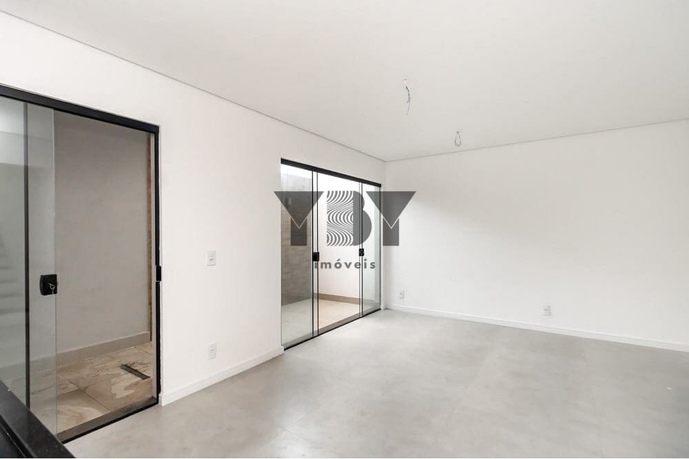 Casa à venda com 3 quartos, 110m² - Foto 27