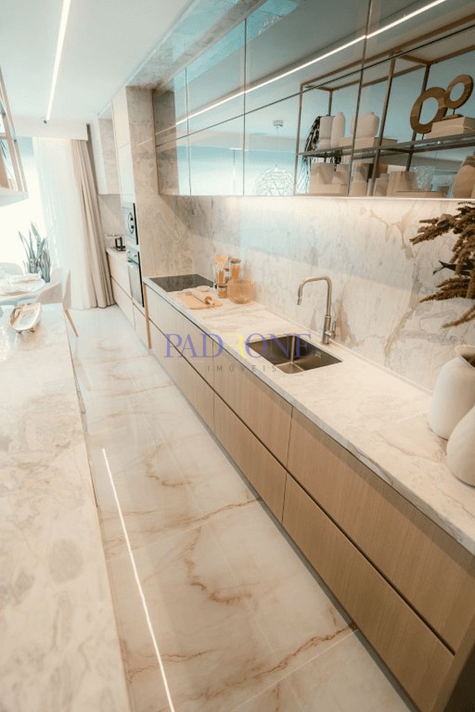 Apartamento à venda com 3 quartos, 131m² - Foto 13