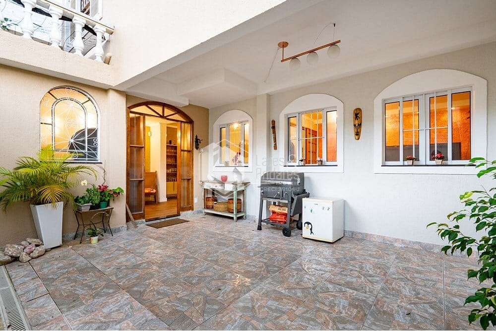 Casa, 3 quartos, 240 m² - Foto 31