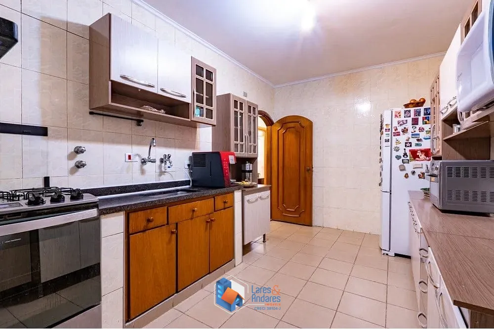 Casa, 3 quartos, 240 m² - Foto 11