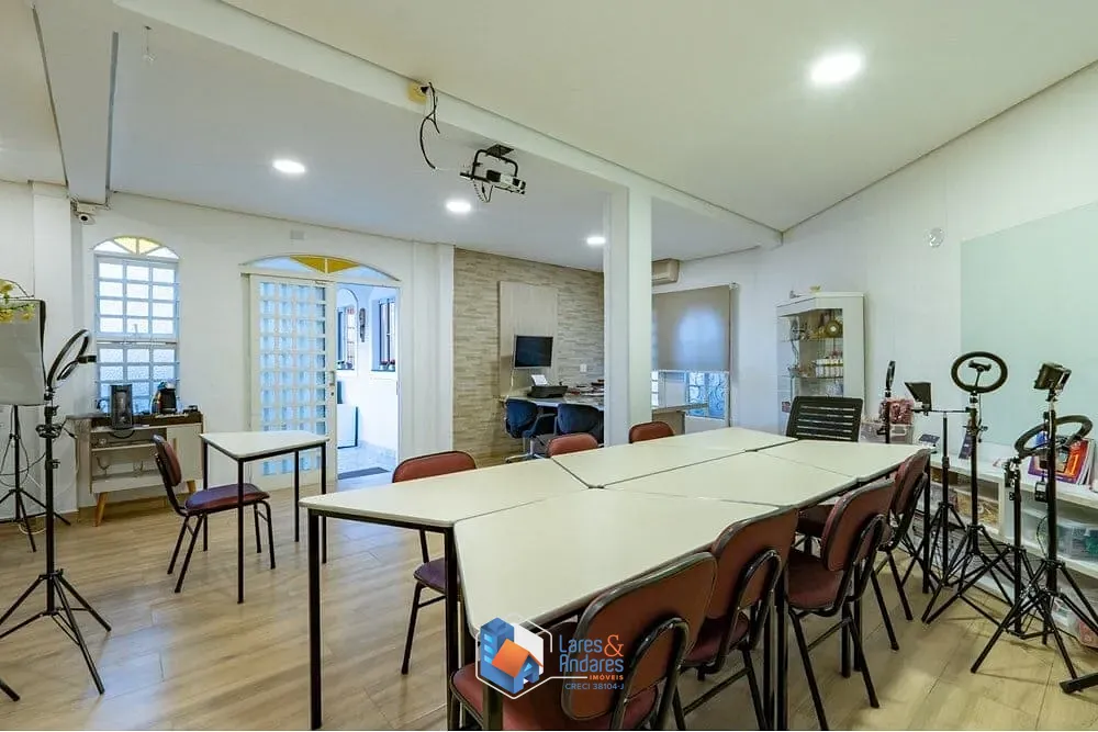 Casa, 3 quartos, 240 m² - Foto 34