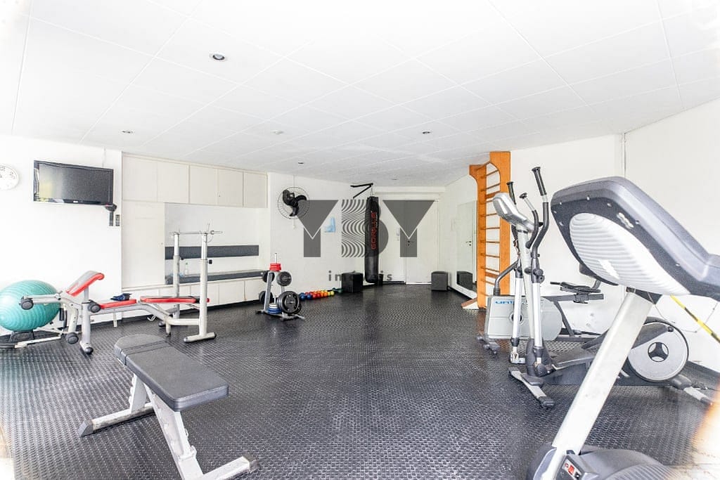Cobertura à venda com 5 quartos, 202m² - Foto 4