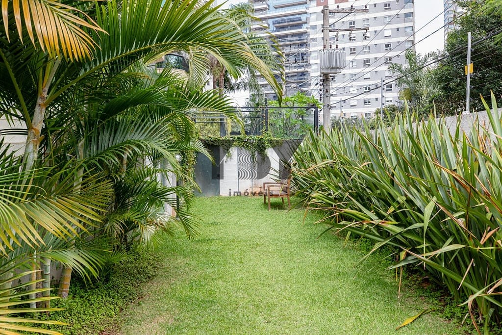 Cobertura à venda com 5 quartos, 202m² - Foto 2