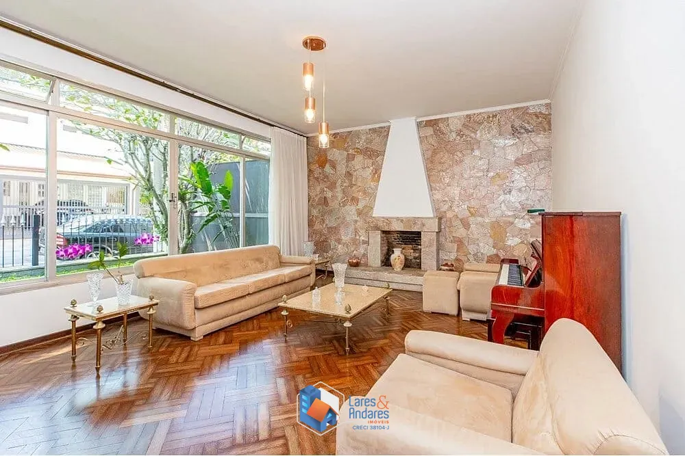 Casa, 3 quartos, 142 m² - Foto 1