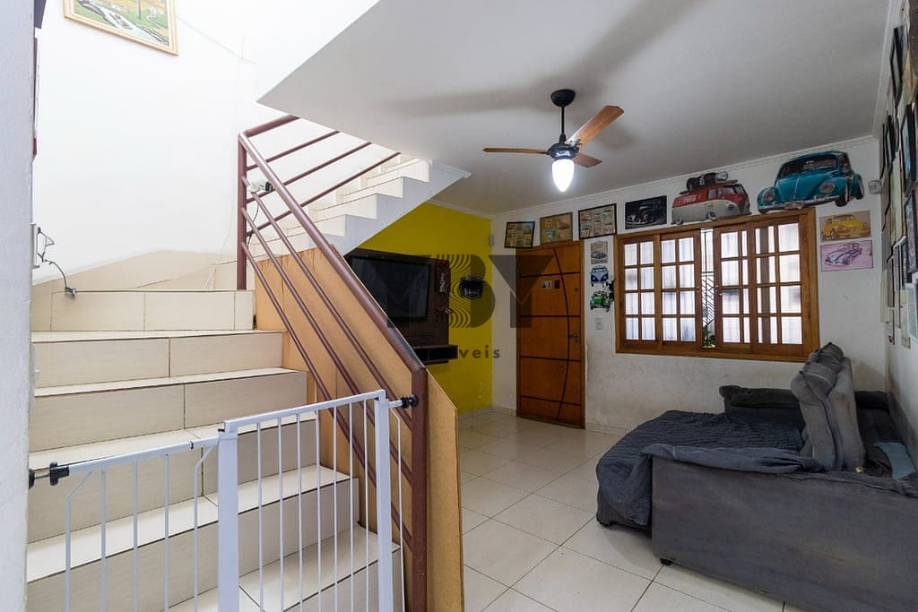 Casa à venda com 4 quartos, 111m² - Foto 31