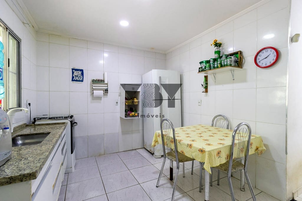 Casa à venda com 4 quartos, 111m² - Foto 27