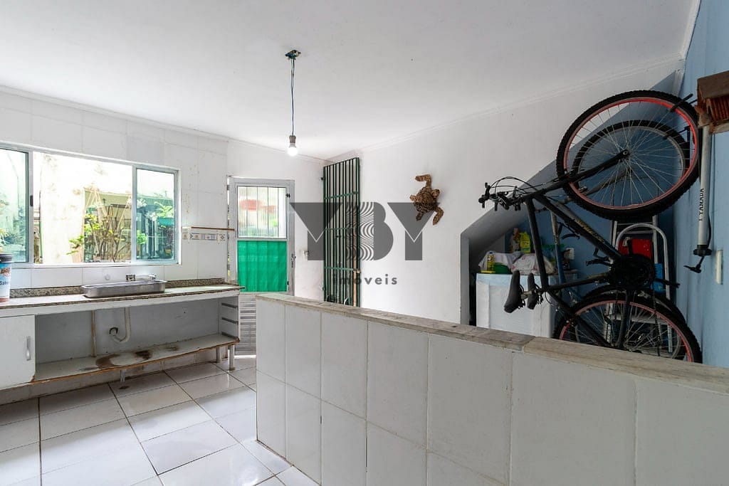 Casa à venda com 4 quartos, 111m² - Foto 9