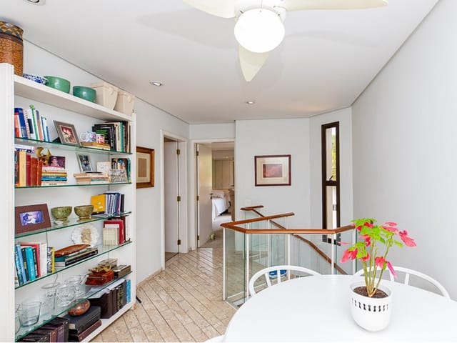 Foto do Apartamento - Apartamento à venda 2 Quartos 2 Suites 2 Vagas 157M² Real Parque São Paulo - SP | Lares e Andares Imóveis