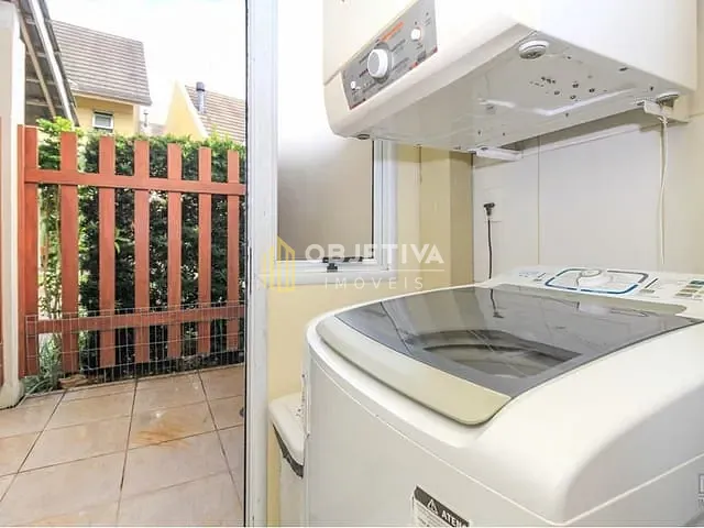 Casa 4 quartos e 4 banheiros, à venda, no bairro Teresópolis em Porto Alegre