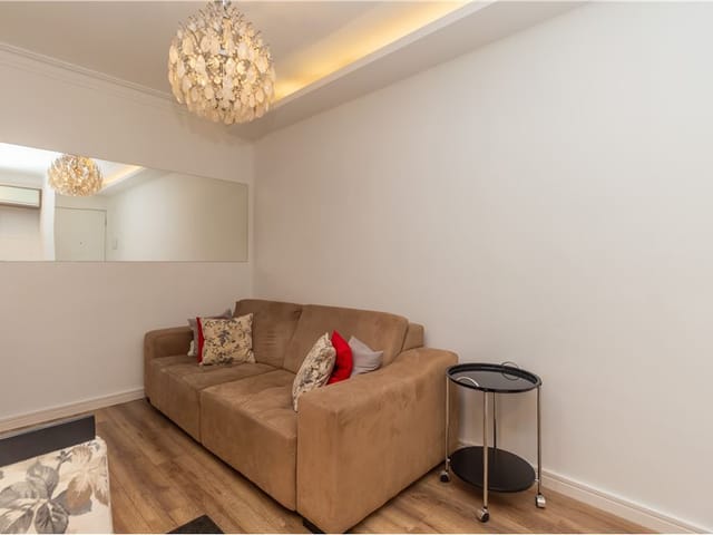 Foto do Apartamento - Apartamento à venda 3 Quartos 1 Suite 1 Vaga 63M² Saúde São Paulo - SP | Lares e Andares Imóveis