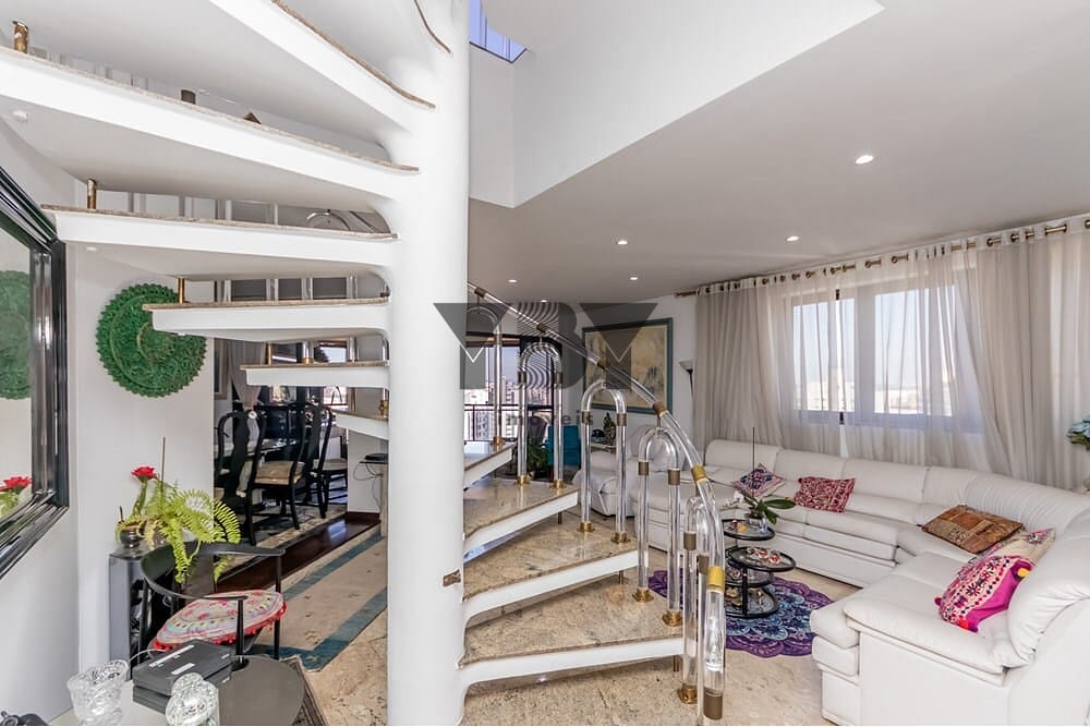 Cobertura à venda com 4 quartos, 320m² - Foto 2
