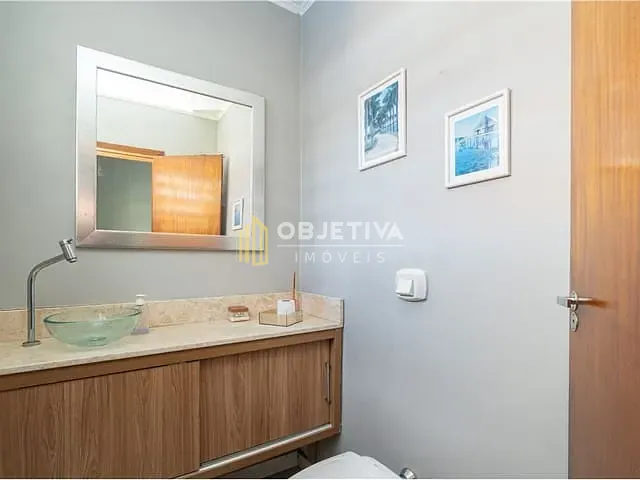 Casa 4 quartos e 4 banheiros, à venda, no bairro Jardim Lindóia em Porto Alegre