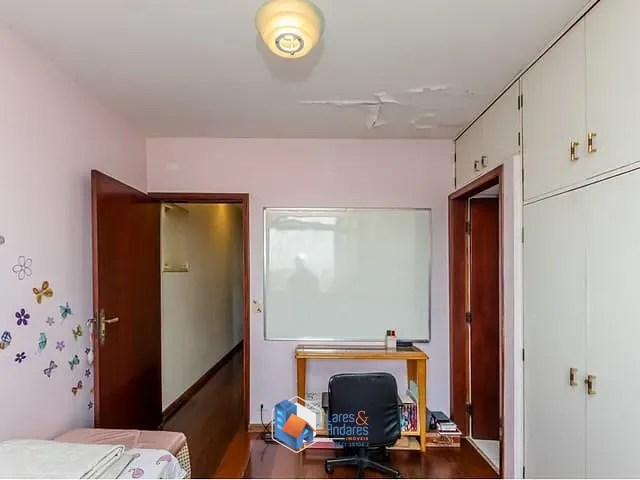 Casa 3 quartos e 5 banheiros, à venda, no bairro Vila Marari em São Paulo
