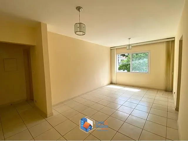 Apartamento 2 quartos e 2 banheiros, à venda, no bairro Aclimação em São Paulo