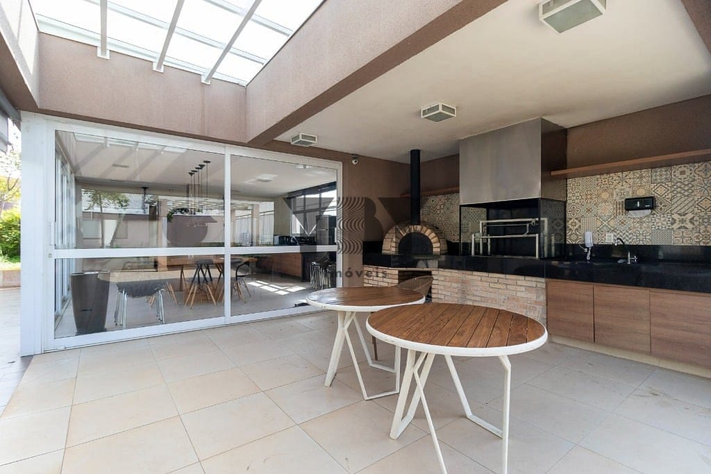 Apartamento à venda com 2 quartos, 63m² - Foto 2