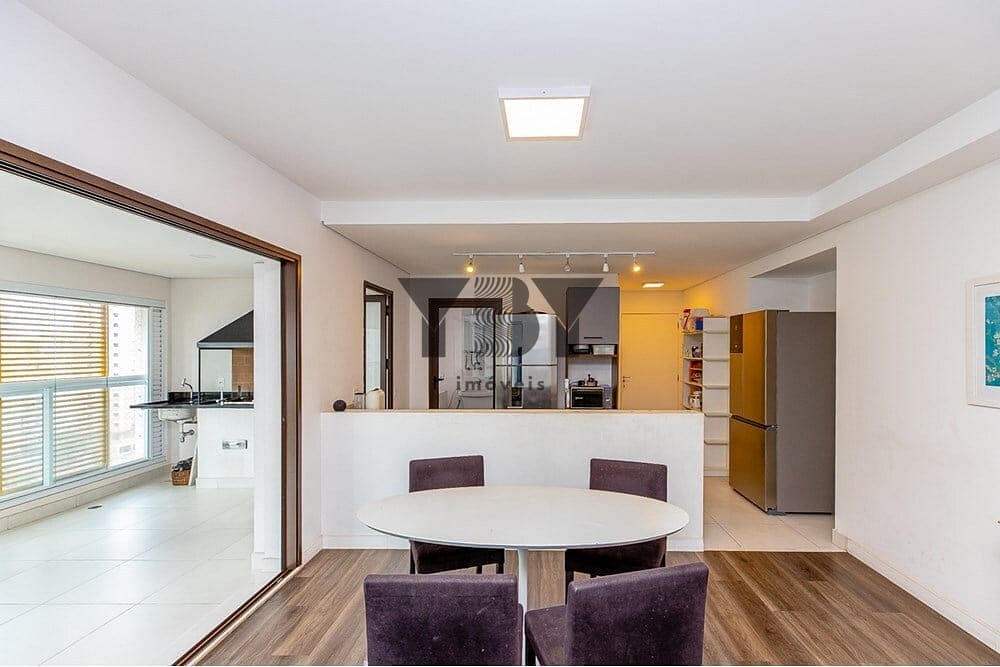 Apartamento à venda com 3 quartos, 137m² - Foto 32