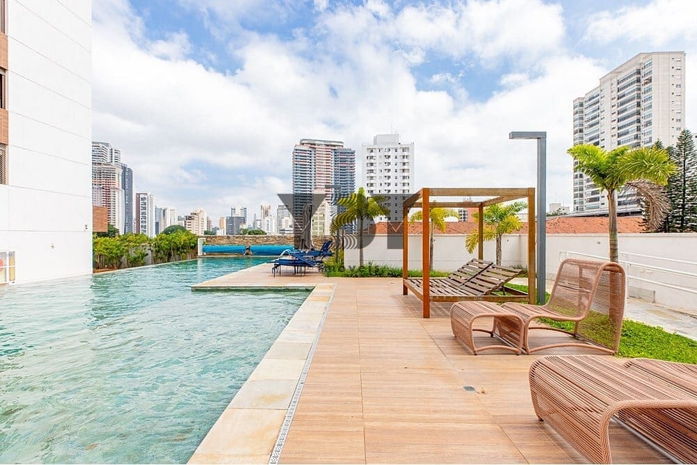 Apartamento à venda com 3 quartos, 137m² - Foto 9