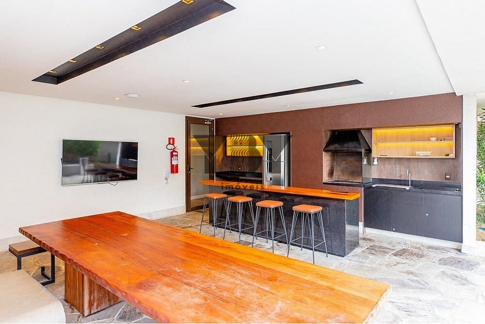 Apartamento à venda com 3 quartos, 137m² - Foto 23