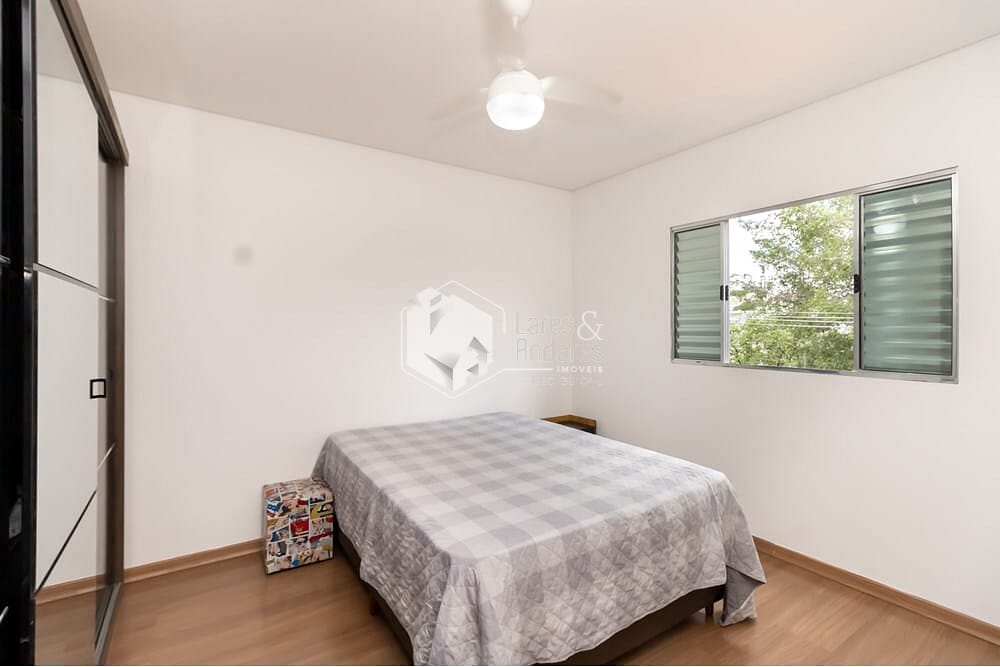 Casa à venda com 5 quartos, 265m² - Foto 43