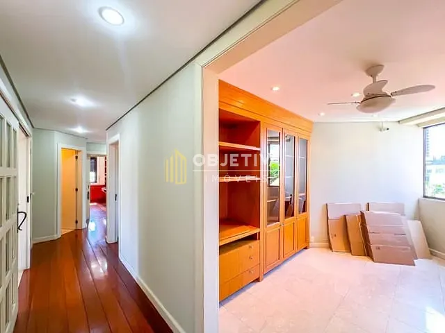 Apartamento 4 quartos e 6 banheiros, à venda, no bairro Petrópolis em Porto Alegre