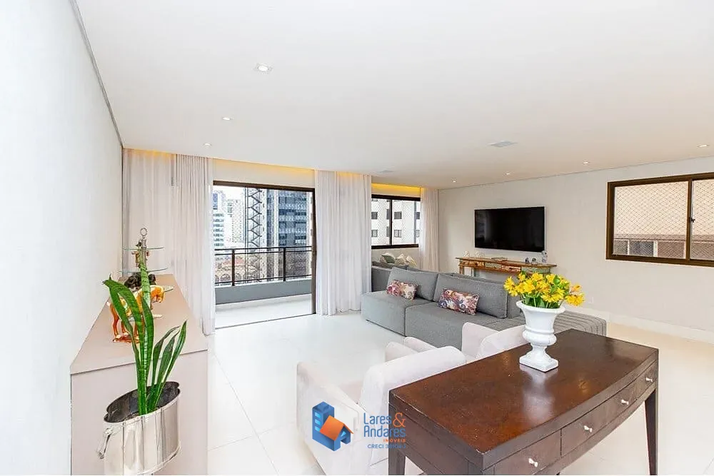 Apartamento, 4 quartos, 197 m² - Foto 1