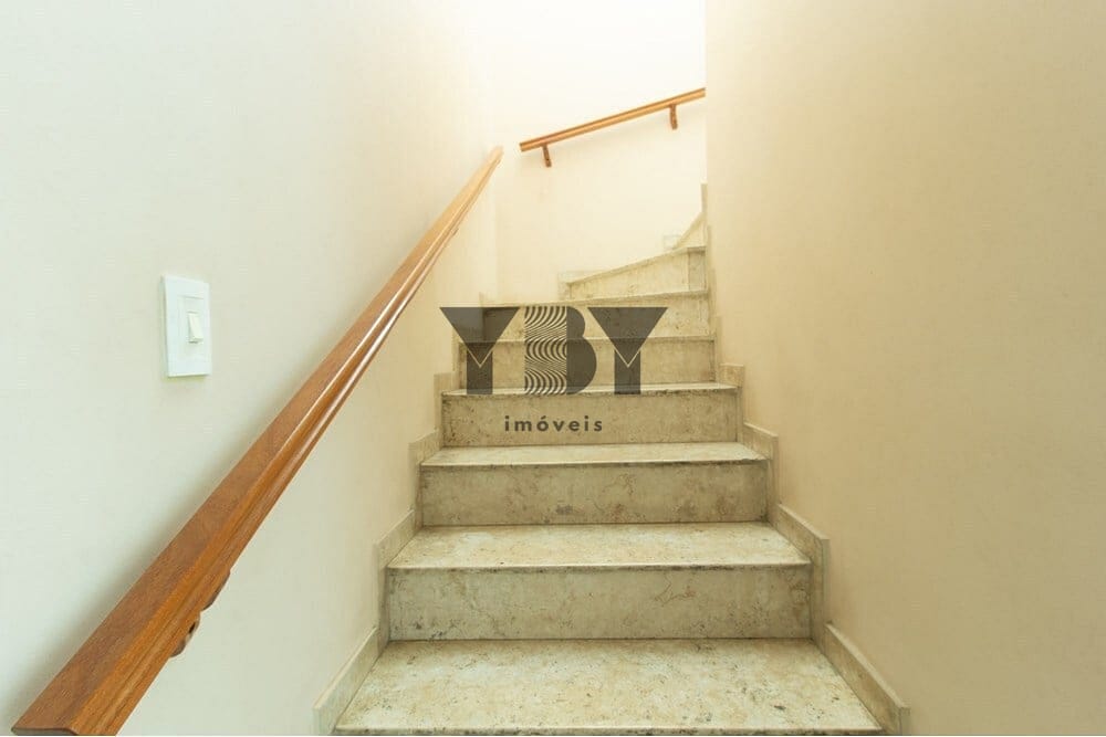 Casa à venda com 3 quartos, 189m² - Foto 25