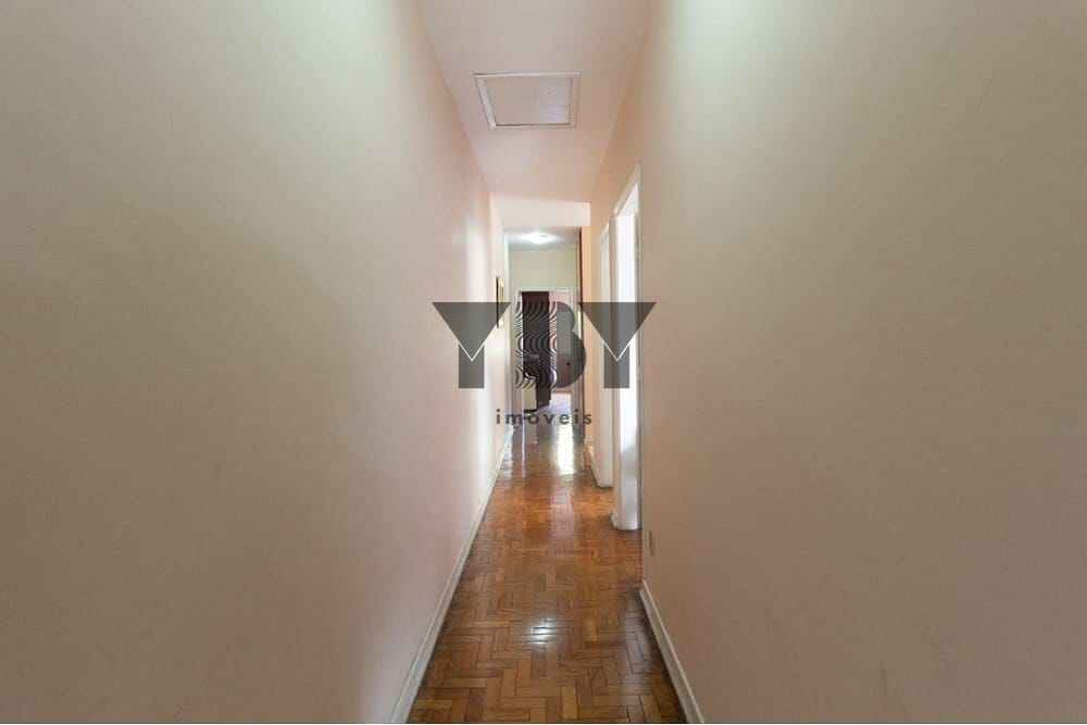 Casa à venda com 3 quartos, 189m² - Foto 4